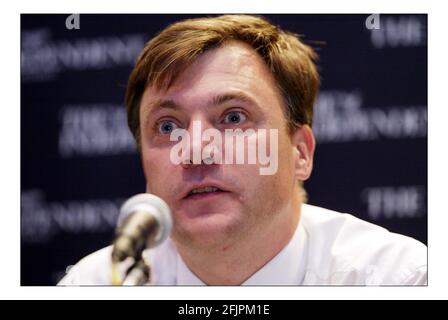 The Independent Fringe Meeting mit den Rednern David Miliband, Ruth Kelly und Ed Balls unter dem Vorsitz von Steve Richards beim Labor Party Conf. In Brighton.pic David Sandison 26/9/2005 Stockfoto