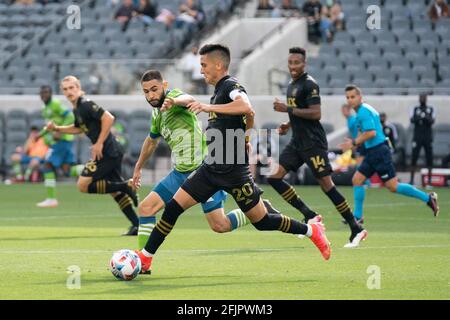 Eduard Atuesta (20), Mittelfeldspieler des FC Los Angeles, während eines MLS-Spiels gegen die Seattle Sounders, Samstag, 24. April 2021, in Los Angeles, CA. LAFC und Stockfoto