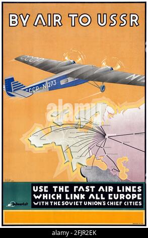 Mit dem Flugzeug in die UdSSR von Konstantin Bor Ramensky (1900–1942). Restauriertes Vintage-Poster, das 1934 in der UdSSR veröffentlicht wurde. Stockfoto