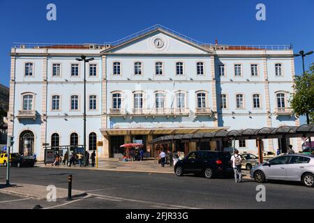 Bahnhof Santa Apolónia in Lissabon, Portugal. Stockfoto