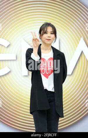 Taipeh. April 2021. Tanya Chua besucht das Schulforum des Golden Melody Festivals und teilte die Performance-Erfahrung mit Schülern in Taipei, Taiwan, China am 24. April 2021.(Foto by TPG) Quelle: TopPhoto/Alamy Live News Stockfoto