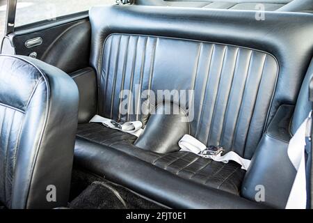 1965 Aston Martin DB5 Rücksitze innen Stockfoto