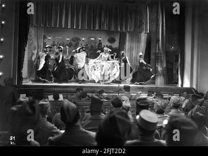 LIDA BAAROVA tanzt in PATRIOTEN aka PATRIOTS 1937 Regisseur KARL RITTER Universum Film (UFA) Stockfoto