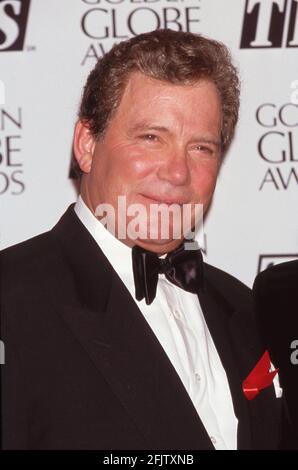 BEVERLY HILLS, Kalifornien – 18. JANUAR: William Shatner nimmt am 18. Januar 1992 an den 49. Jährlichen Golden Globe Awards im Beverly Hilton Hotel in Beverly Hills, Kalifornien, Teil. Quelle: Ralph Dominguez/MediaPunch Stockfoto