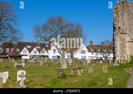 Friedhof in der Kirche St. Thomas der Märtyrer, Winchelsea, Ost-sussex, großbritannien Stockfoto