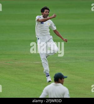 3RD TEST ENGLAND V PAKASTAN AM OVAL 1ST TAG. ASIF NACH DER EINNAHME DER WICKET VON SWAN. BILD DAVID ASHDOWN Stockfoto