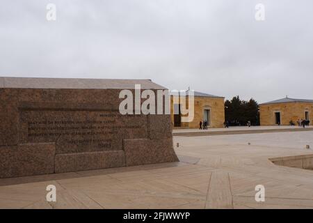 Das Grab von Ismet Inonu, das sein Brief an Atatürk darauf geschrieben hat, befindet sich in Anıtkabir (Atatürks Mausoleum) - Ankara Stockfoto