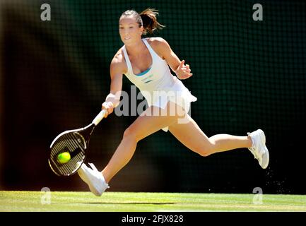 WIMBLEDON TENNIS CHAMPIONSHIPS 2008. 6TH TAG 28/6/2008 J.JANKOVIC WÄHREND IHRES SPIELS MIT C.WOZNIACKI. BILD DAVID ASHDOWN Stockfoto