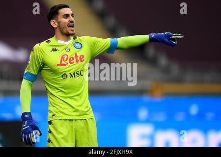 Turin, Italien. 26. April 2021. Alex Meret von SSC Napoli Gesten während der Serie A Fußballspiel zwischen Turin FC und SSC Napoli. SSC Napoli gewann 2-0 gegen den FC Turin. Kredit: Nicolò Campo/Alamy Live Nachrichten Stockfoto