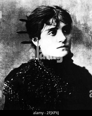 1880 ca., ITALIEN : die berühmteste italienische Schauspielerin ELEONORA DUSE ( 1858 - 1924 ) als jung war, Liebhaber der DICHTERIN GABRIELE D' ANNUNZIO - THEATER - TEATRO - DANNUNZIO - D'ANNUNZIO - divina - attrice teatrale ---- Archivio GBB Stockfoto