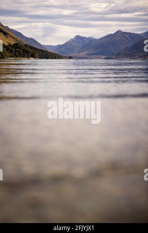 Distant Hills am Ende der Mavora Lakes, in der Nähe von Mossburn, Southland, Neuseeland Stockfoto