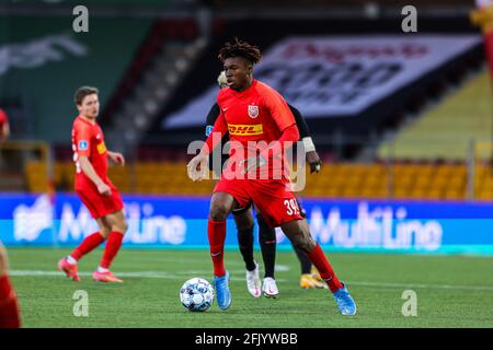 Farum, Dänemark. April 2021. Adamo Nagalo (39) vom FC Nordsjaelland wurde während des 3F Superliga-Spiels zwischen dem FC Nordsjaelland und dem FC Midtjylland in Right to Dream Park in Farum gesehen. (Foto: Gonzales Photo/Alamy Live News Stockfoto