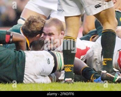 ENGLAND V SÜDAFRIKA. VICKERY PUNKTET SEINEN VERSUCH 18/11/2006 BILD DAVID ASHDOWNRUGBY ENGLAND Stockfoto