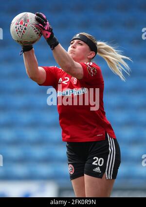 Chesterfield, England, 25. April 2021. Fran Kitching aus Sheffield Utd beim Spiel der FA Women's Championship im Technique Stadium, Chesterfield. Bildnachweis sollte lauten: Simon Bellis / Sportimage Stockfoto