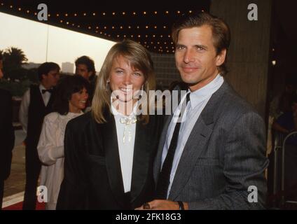Dirk Benedict und Toni Hudson um die 1980er Jahre Credit: Ralph Dominguez/MediaPunch Stockfoto
