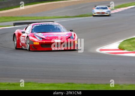 Der Ferrari 458 des italienischen Teams AF Corse nimmt an der FIA GT3-Europameisterschaft auf dem Moskauer Rennweg im russischen Moskau Teil Stockfoto