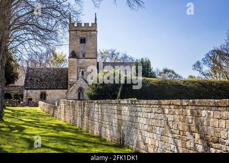 St Eadburgha's Church am Broadway in den Cotswolds. Stockfoto