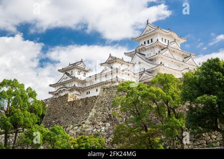 Himeji Castle, Himeji-jo auch bekannt als White Heron Castle, Shirasagijo, ist eine japanische Burg auf einem Hügel in der Stadt Himeji, Präfektur Hyogo, Japan Stockfoto