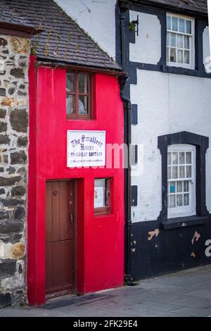 Conwy Kleinstes Haus in Großbritannien in Conwy North Wales - Quay House, erbaut im 16. Jahrhundert gegen die Stadtmauern von Conwy, Grundfläche 10ft x 6ft. Stockfoto