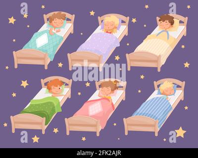 Kinder schlafen. Ruhige Stunde im Kindergarten Decke Kinder Schlafzimmer Rest von Jungen und Mädchen entspannend Bettwäsche Vektor Cartoon lustige Charaktere Stock Vektor