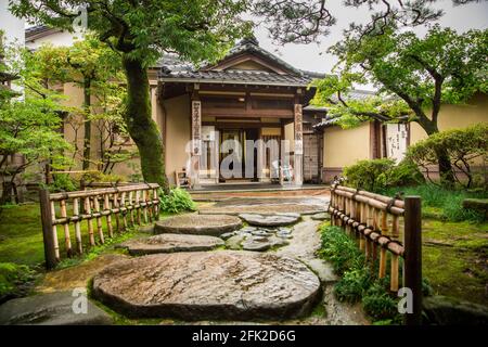 Nomura Samurai House historisches japanisches Wahrzeichen im Nagamachi District von Kanazawa, Japan. Stockfoto