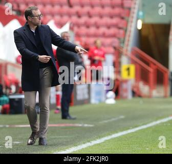 Woolwich, Großbritannien. April 2021. WOOLWICH, Vereinigtes Königreich, APRIL 27: David Artell Manager von Crewe Alexander während der Sky Bet League One zwischen Charlton Athletic und Crewe Alexandra im Valley, Woolwich am 27. April 2021 Credit: Action Foto Sport/Alamy Live News Stockfoto