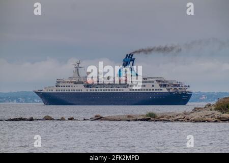 TALLINN, ESTLAND - 22. AUGUST 2016: Das Schiff Saga Pearl II in Tallinn, Estland Stockfoto