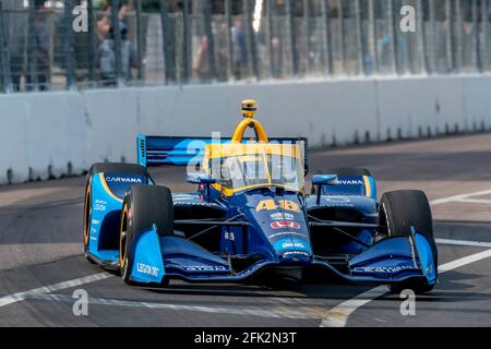 St. Petersburg, Florida, USA. April 2021. JIMMIE JOHNSON (R) (48) aus den Vereinigten Staaten übt für den Firestone Grand Prix von St. Petersburg in den Straßen von St. Petersburg in St. Petersburg, Florida. Quelle: Walter G Arce SR Grindstone Medi/ASP/ZUMA Wire/Alamy Live News Stockfoto