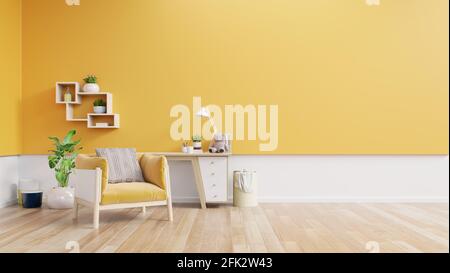 Wohnzimmer mit Stoffsessel, Lampe, Buch und Pflanzen an Leerer gelber Wandhintergrund.3d-Rendering Stockfoto