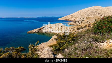 Blick auf den Strand Stara Baska im Sommer, Insel Krk. Kroatien Stockfoto