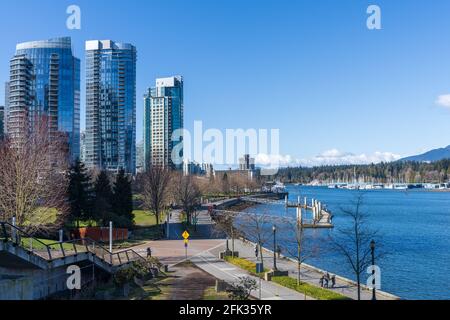 Harbor Green Park, an der Küste des Hafens von Vancouver. Vancouver, BC, Kanada. Stockfoto