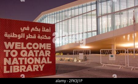 Doha, Katar – 9. Oktober 2019: Eingang der Qatar Nationalbibliothek Stockfoto