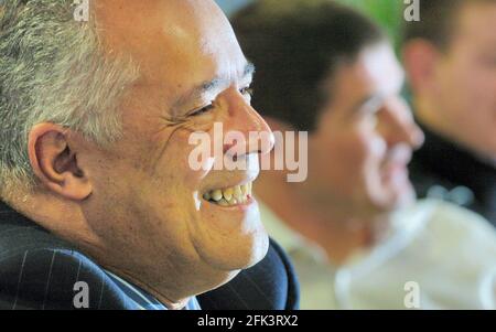 BURTON ALBION BEREITET SICH AM SONNTAG AUF DAS SPIEL DES FA CUP 3RD MIT MAN UTD VOR. BURTON ALBION CHAIRMAN BEN ROBINSON 5/1/2006 BILD DAVID ASHDOWNFA CUP Stockfoto