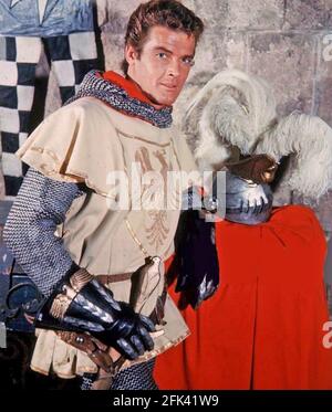 ROGER MOORE (1927-2017) englischer Film- und Fernsehschauspieler in der ITV Serie Ivanhoe 1958-59 Stockfoto