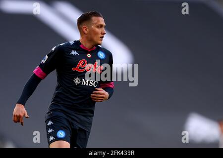 Piotr Zielinski vom SSC Napoli schaut während des Serie-A-Spiels zwischen Juventus FC und SSC Napoli. Stockfoto