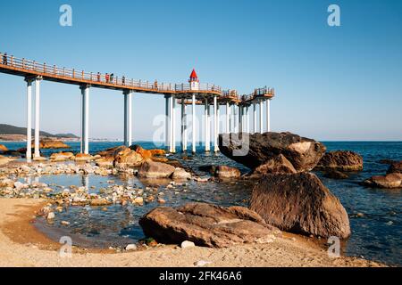 Igari Anchor Observatory und Strand in Pohang, Korea Stockfoto