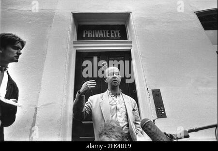 Ian Hislop Editor Private Eye in ihren Büros Stockfoto