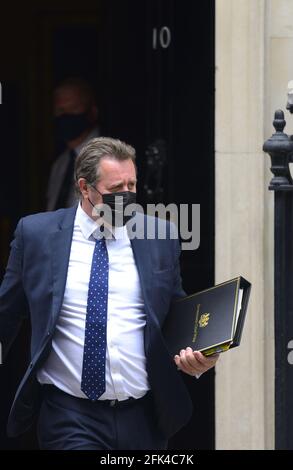 Mark Spencer MP - Parlamentarischer Staatssekretär im Finanzministerium (Chief Whip) in der Downing Street am 27. April 2021 Stockfoto