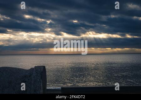 Lungomare di Savona in Italia dopo un temporale Stockfoto