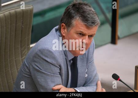 Der flämische Minister für Innenpolitik und Zusammenleben Bart Somers im Bild während einer Plenarsitzung des flämischen Parlaments am Mittwoch in Brüssel Stockfoto