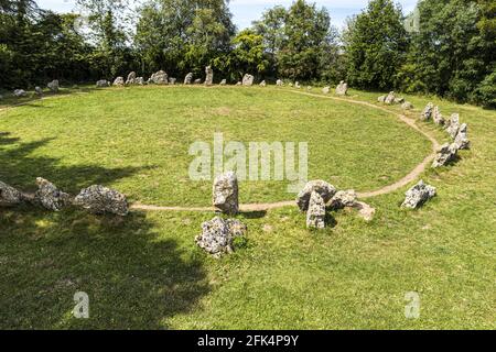 Die Rollright Stones, Warwickshire UK - dieser zeremonielle Kreis aus über 70 stehenden Steinen wurde um 2500 v. Chr. errichtet und ist als die Männer des Königs bekannt Stockfoto