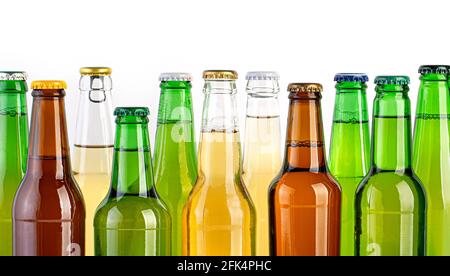 Bierflaschen isoliert auf weißem Hintergrund Stockfoto