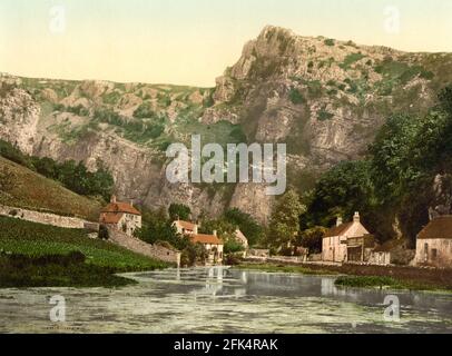 Cheddar Gorge mit dem Fluss Cheddar Yeo in Somerset circa 1890-1900 Stockfoto