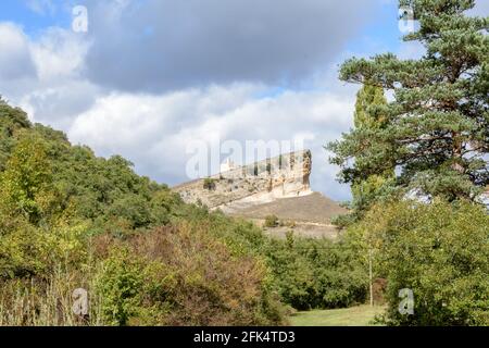 Aufnahme der romanischen Einsiedelei von San Pantaleon in Burgos, Castilla y Leon, Spanien Stockfoto