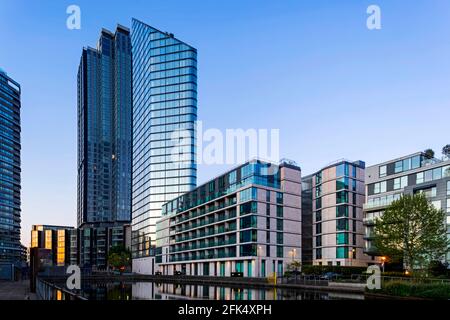 England, London, Islington, City Road Basin und Chronicle Tower Development *** Lokale Bildunterschrift *** Großbritannien, Großbritannien, Großbritannien, Großbritannien, Großbritannien, Großbritannien, Großbritannien, eng Stockfoto