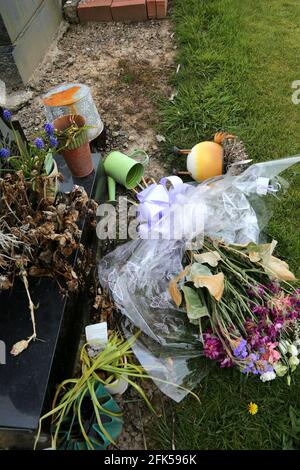 Drongon Cemetery, Ayrshire, Schottland, Großbritannien. Wo Gräber verwüstet wurden Stockfoto