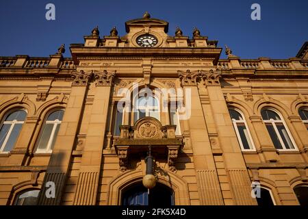 Wolverhampton altes Rathaus im Renaissance-Stil in der North Street, denkmalgeschütztes Gebäude von Ernest Bates, jetzt Black County Magistrates Court Stockfoto