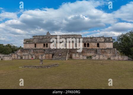 Die Ruinen der antiken Stadt von Kabah, Yucatan, Mexiko Stockfoto