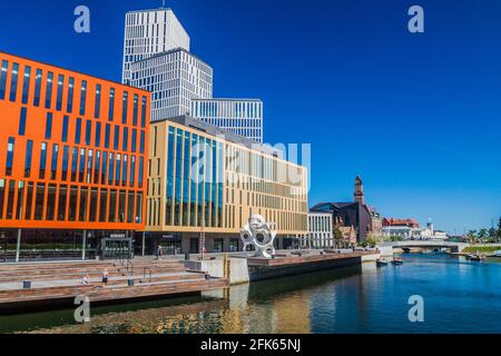 MALMÖ, SCHWEDEN - 27. AUGUST 2016 Zeitgenössische Architektur in Malmö Schweden Stockfoto