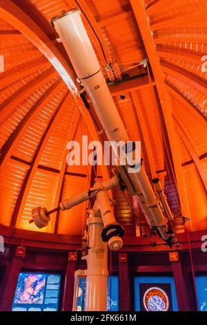 KOPENHAGEN, DÄNEMARK - 28. AUGUST 2016: Astronomisches Teleskop im Rundturm in Kopenhagen, Dänemark Stockfoto